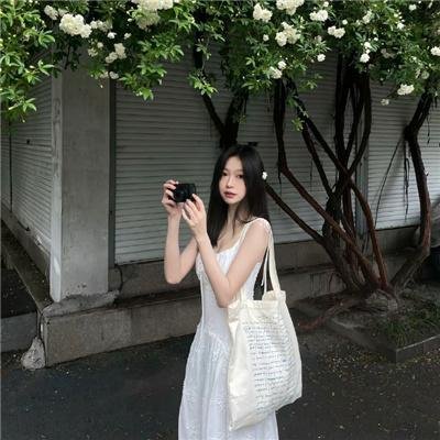 突如其蓝
